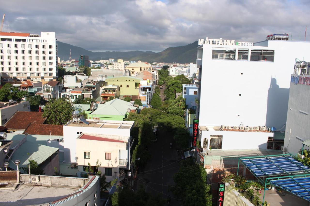 Hotel Khach San Sao Viet Quy Nhon Exterior foto